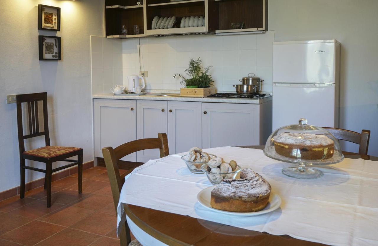 Locanda Degli Alberi ซัสเซ็ตตา ภายนอก รูปภาพ