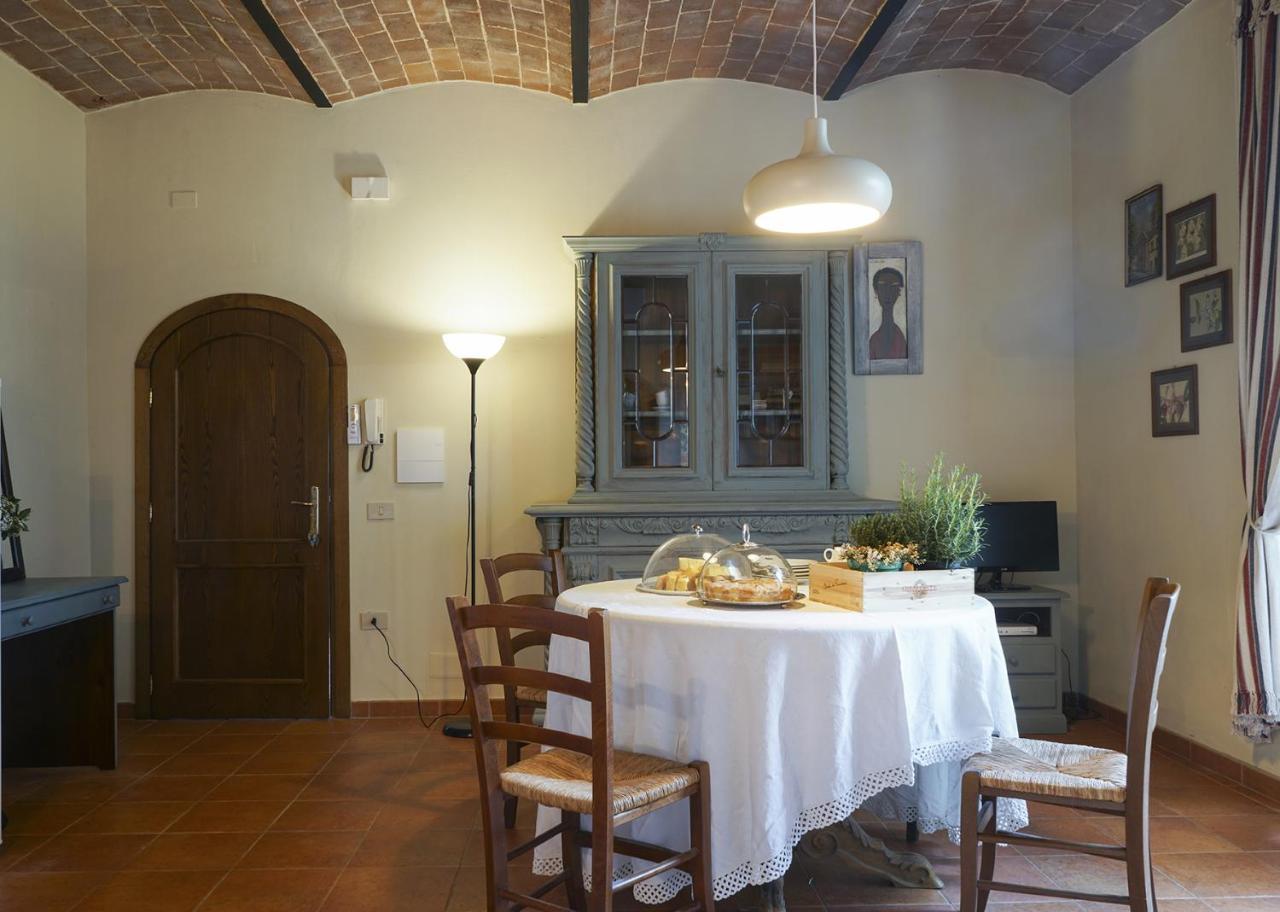 Locanda Degli Alberi ซัสเซ็ตตา ภายนอก รูปภาพ