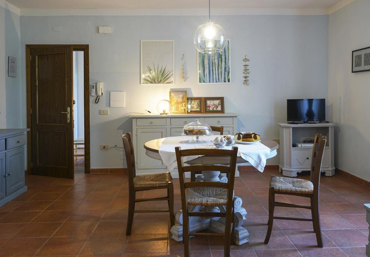 Locanda Degli Alberi ซัสเซ็ตตา ภายนอก รูปภาพ