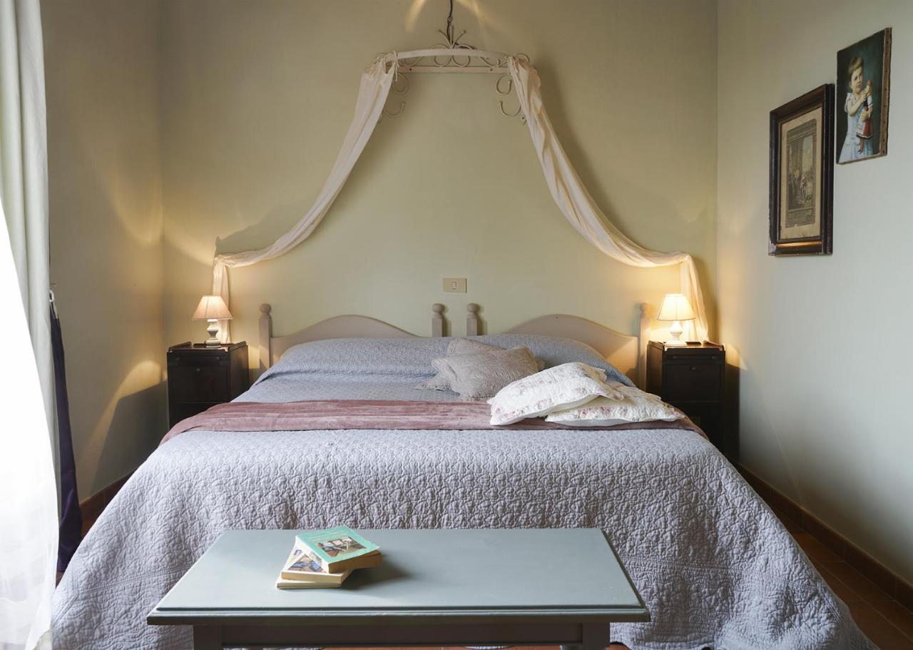 Locanda Degli Alberi ซัสเซ็ตตา ภายนอก รูปภาพ